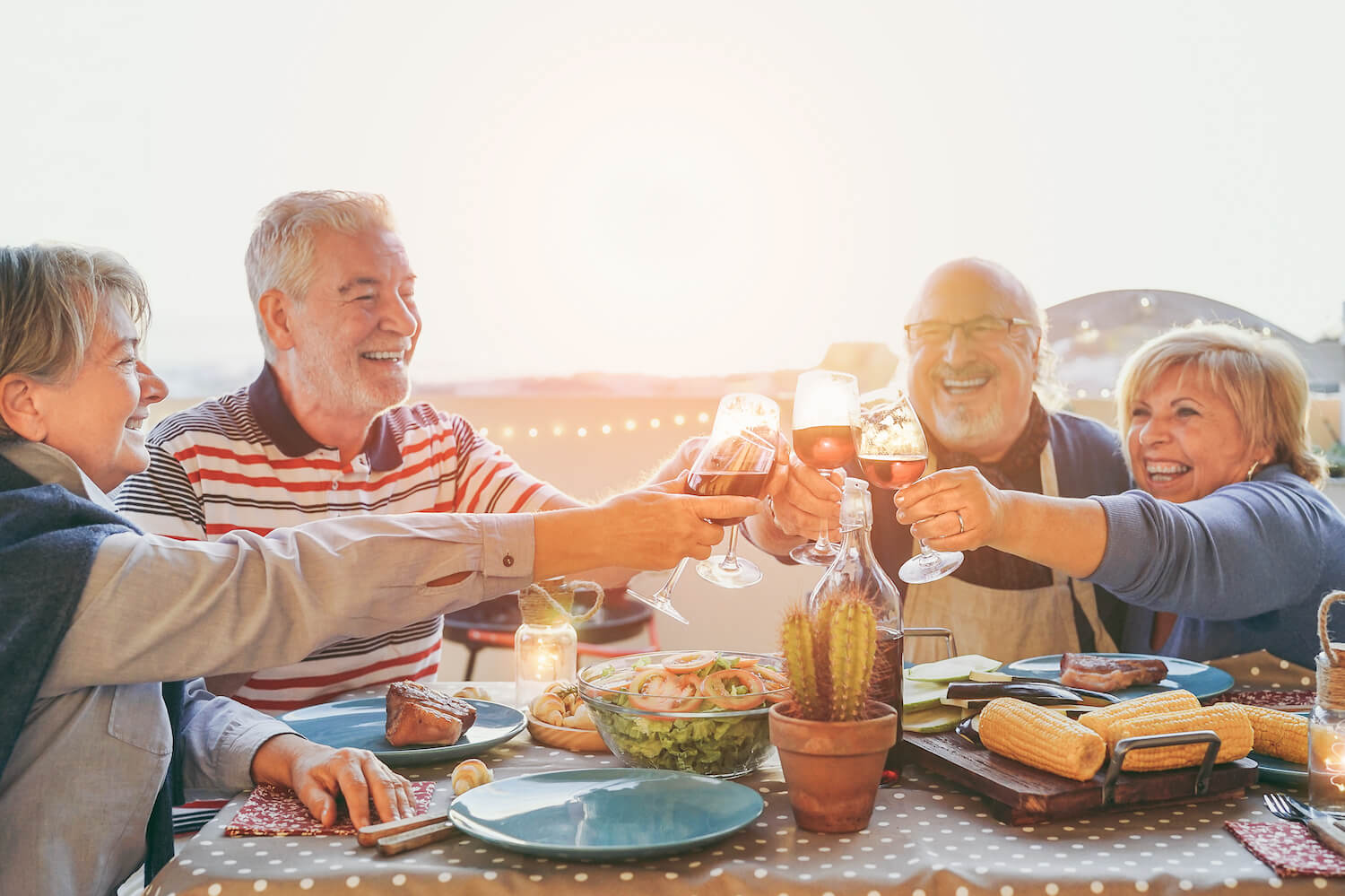 mirabelle residents enjoying meal